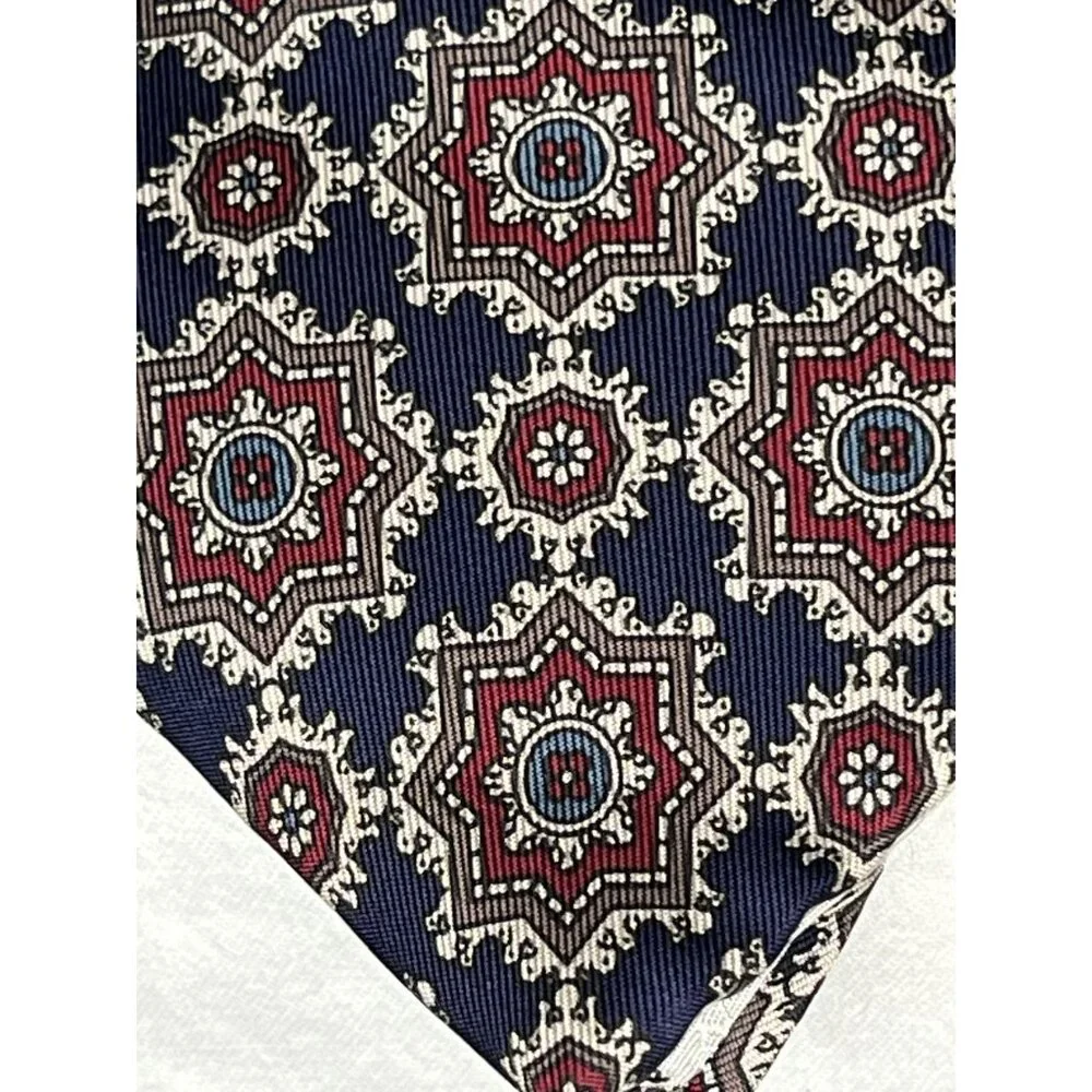 Oscar De La Renta Couture 100% Silk Red Blue Brown & White Geometric Men's Tie - Picture 2 of 10